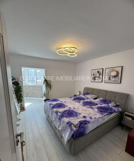 Apartament 3 camere decomandate zona Tomis Nord - 5