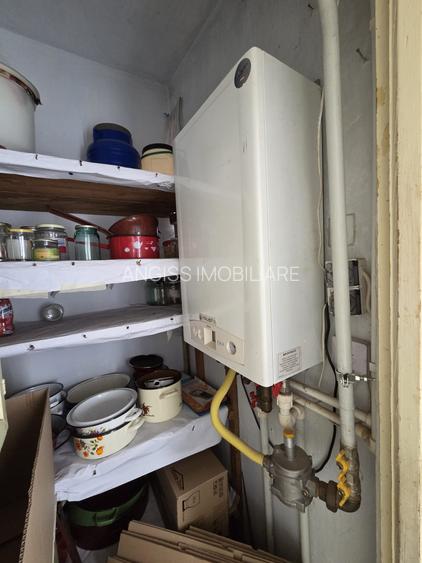 Apartament 3 camere str Isaccei PARTER INALT - 5