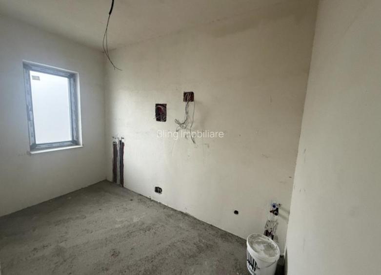 Casa individuala, semifinisata, 160 mp utili , 500 mp teren, zona Motel Gilau  - 8