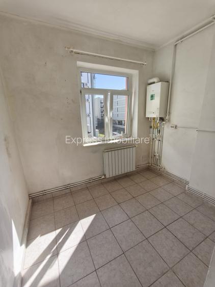 Apartament 2 Camere Decomandate – Zona Institutul de Marină - 8