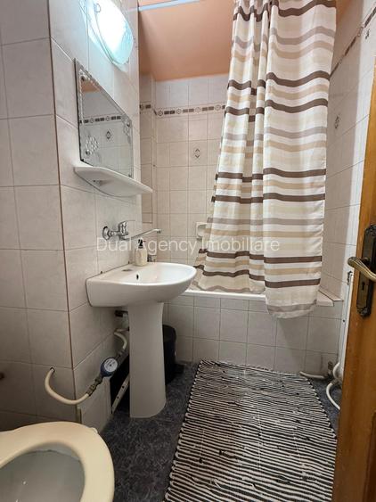 Extrem de rar ! Piața Independenței , apartament 2 camere , 60 mp , bloc 1991 - 8