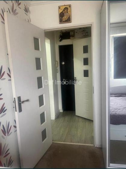 75000 euro -2camere- decomandat - metrou Grigorescu -Parc Ior - 7