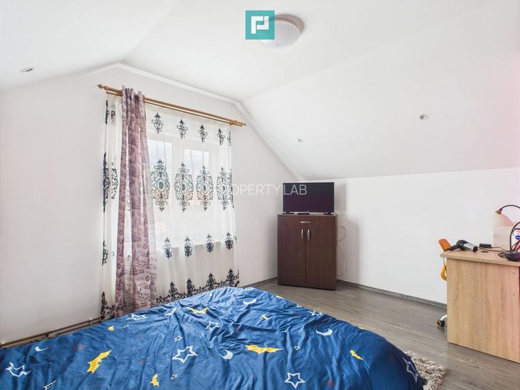 Casă spațioasă cu grădină în Topolovățu Mare - 18