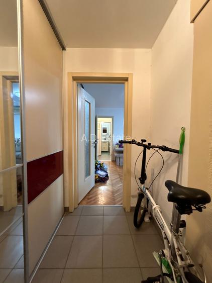 Titan Ozana 3 Camere Parter 63 Mp Bloc 1970 Reabilitat 15 Min Metrou - 17