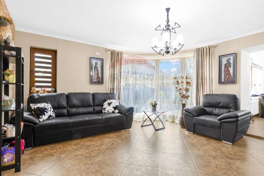 Casă noua pe colt si teren 1079 mp de vanzare in Macea,Arad - 10