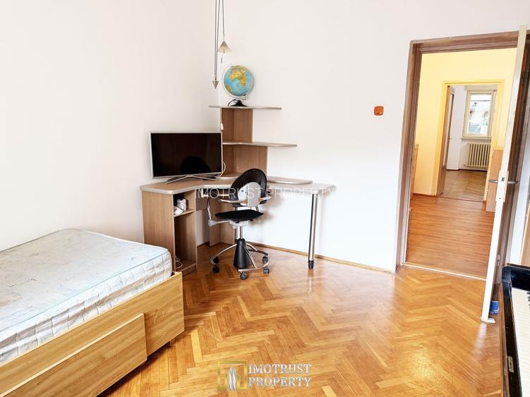 Apartament 2 camere de inchiriat Arad ultracentral, parter - 6