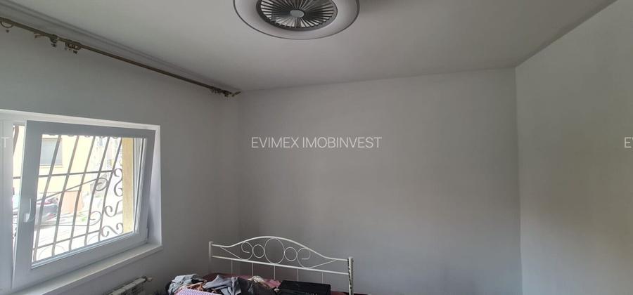 Mall Vitan Apartament spatios 3 camere cu centrala proprie - 10