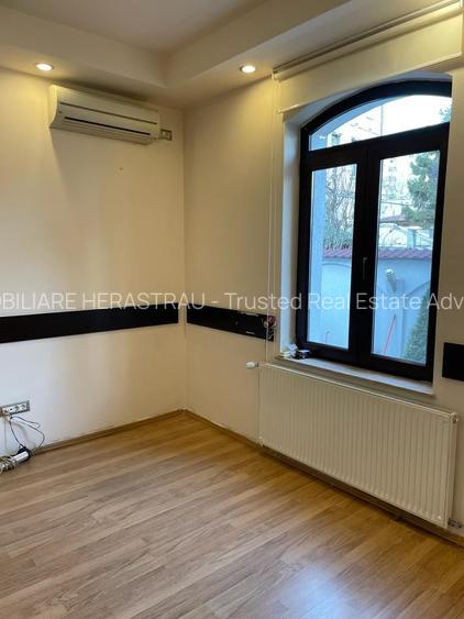 Piata Victoriei | Cladire de Birouri de vanzare - 15