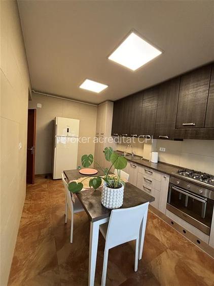 APARTAMENT DE LUX CU 3 CAMERE DE ÎNCHIRIAT ÎN ZONA UNIRII / PIATA UNIR - 5