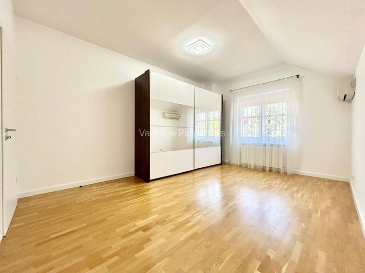 Individual villa with pool, 6 bedrooms, Iancu Nicolae - 21