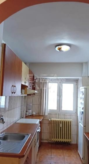 4 camere, 2/10, anvelopat, bloc 1979, 99mp-Gorjului - 2