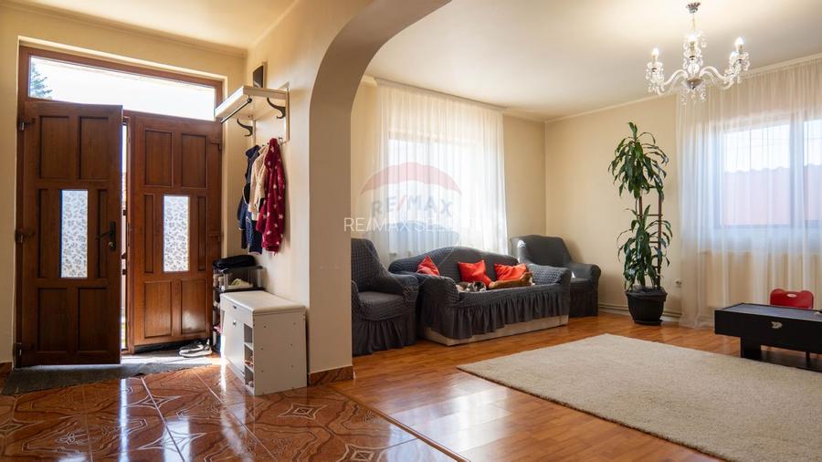 Casa si teren intravilan de vanzare, in Afumati - 3