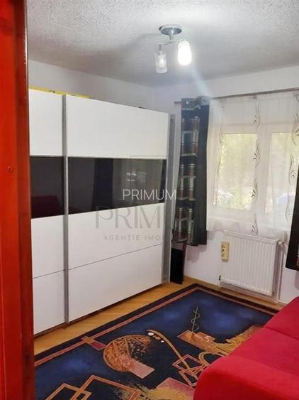 GIROCULUI - 3 CAM - 2 BAI - BOXA - 2 BALCOANE - PARTER INALT - ZONA LINISTITA - 4