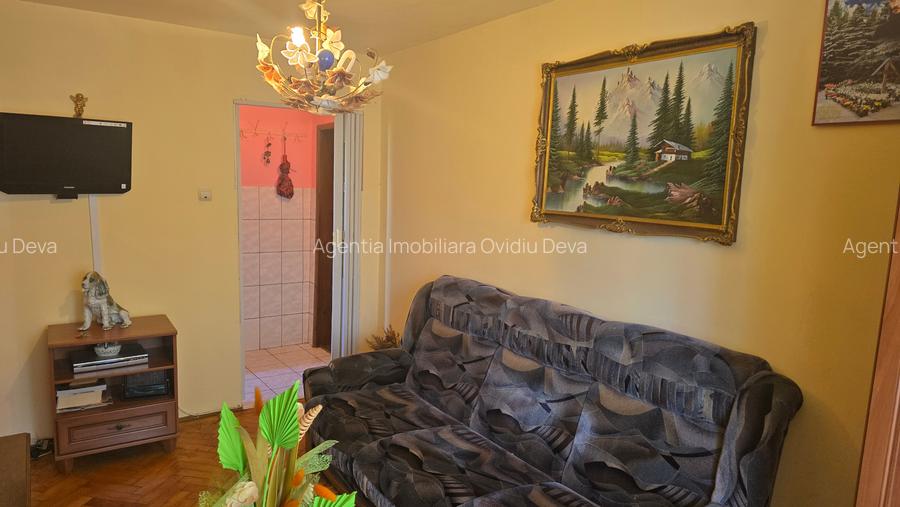 Vand apartament cu 2 camere in Deva, zona Dacia, etaj 2, mobilat, utilat - 3
