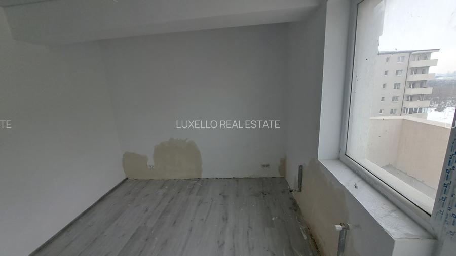 APARTAMENT 3 CAMERE DECOMANDAT BLOC NOU-  PRET PROMOTIONAL - BLOC SUPERB - 30