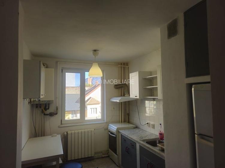 2 camere - Sagului Shopping City -  400 EUR - 8