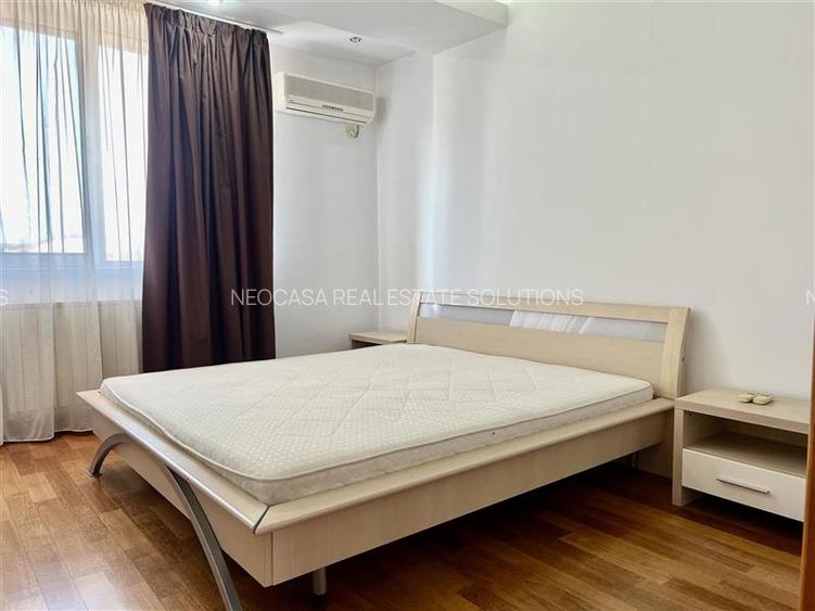 Apartament spatios de 3 camere | Primaverii - 14