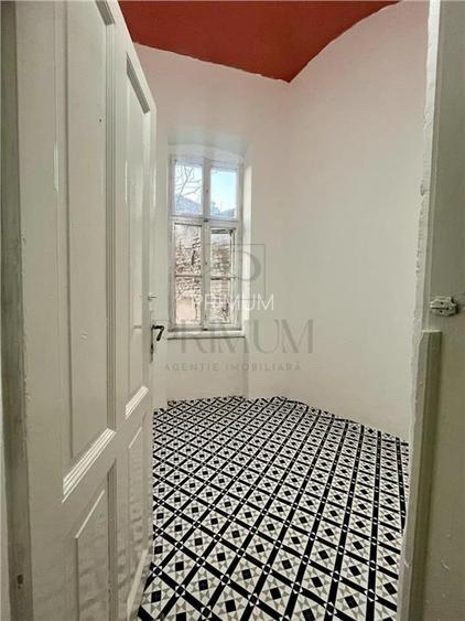 FABRIC - 4 CAM - ETJ.1 - 2 BAI - 3 BOXE - CURTE - ARHITECTURAL - ZONA ISTORICA- - 7