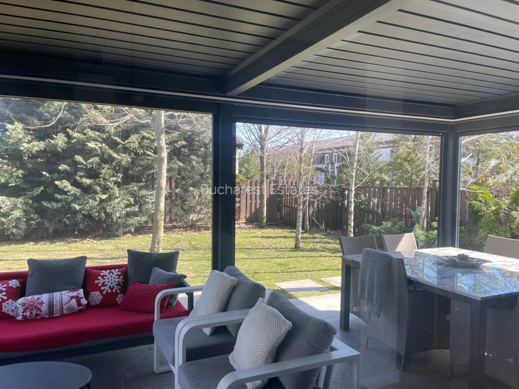 Oxford Gardens beautiful 5 bedrooms semi-furnished villa - 22