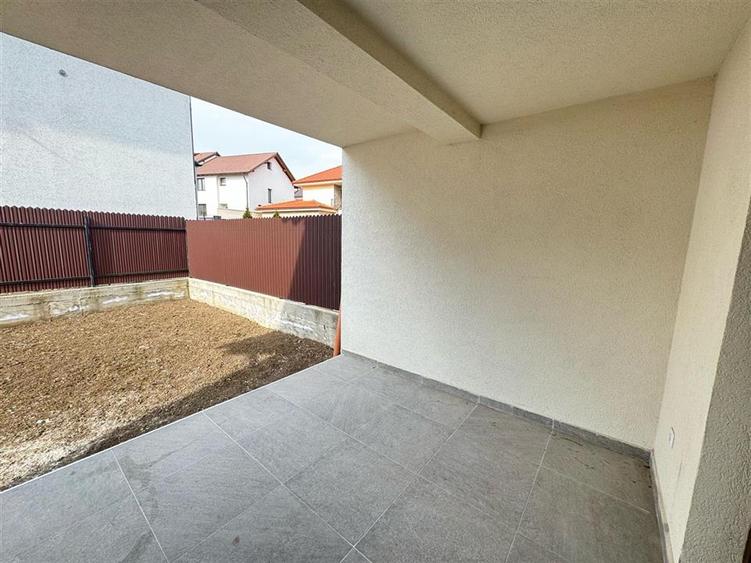 Casa moderna 4 camere 2 bai si curte Selimbar
