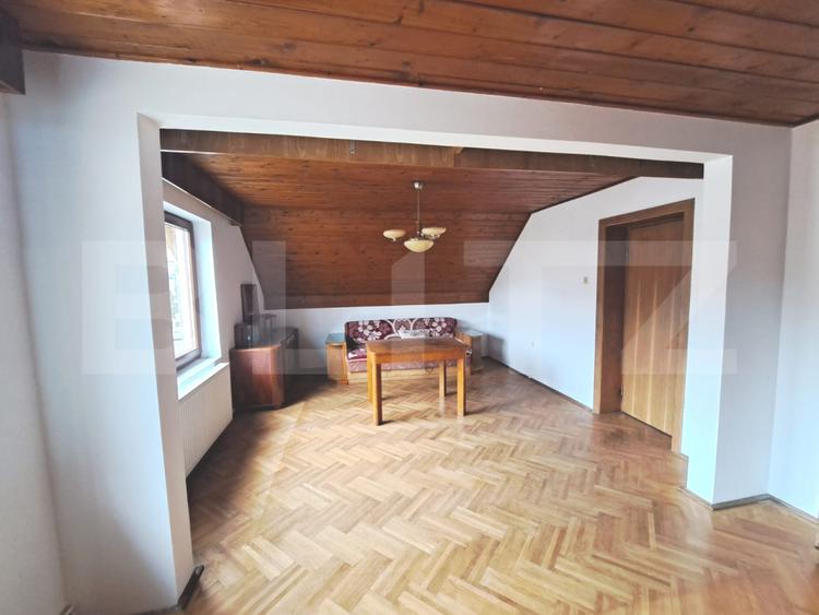Vilă cu priveliște spre Tâmpa, în zonă liniștită din Brașov