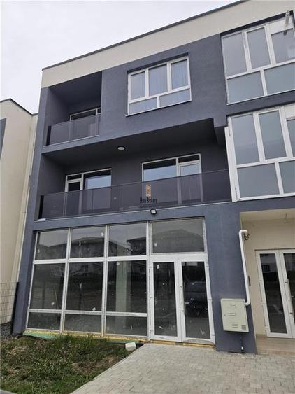 Spatiu Comercial - 116 mp - Alimentatie Publica - Comert - Servicii