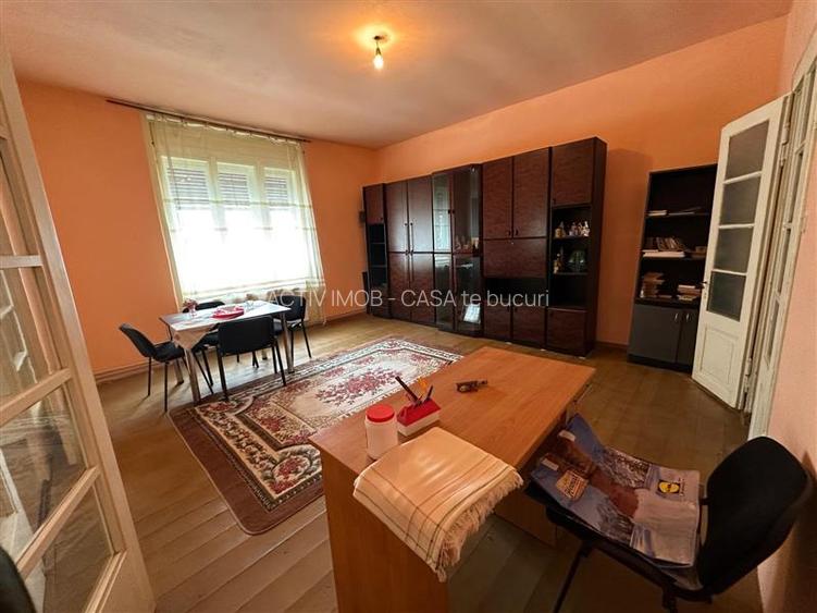 Bocsa Montana, Casa Solida + Teren, Strada Principala - 4