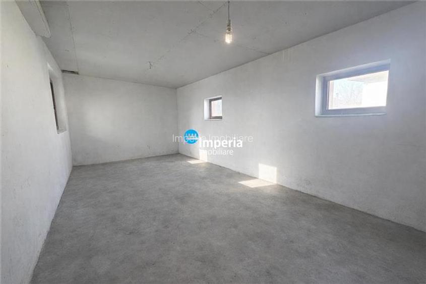 Vilă cu garaj 235mp, Nicolina, 1000 teren, acces asfaltat, locație exc - 3