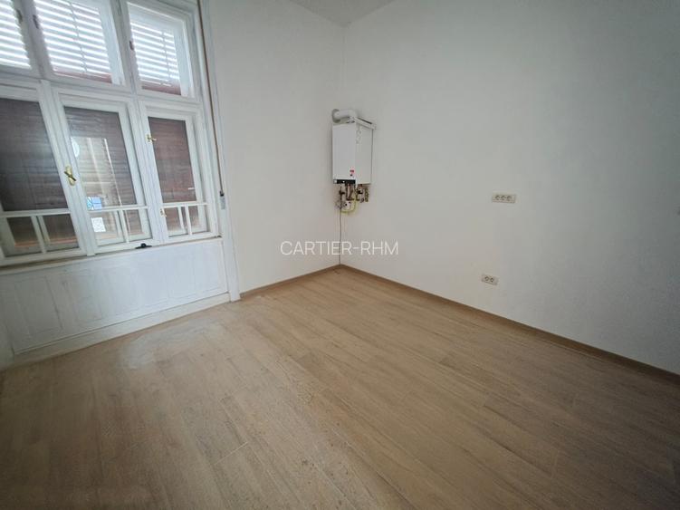 De închiriat – Spațiu de birouri în clădire istorică reabilitată, zona Bălcescu - 7