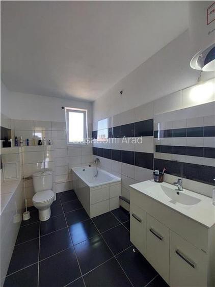 PRET REDUS!!! Casa cu 4 dormitoare in Sofronea - 18