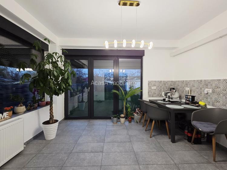 Proprietate modern finisata mobilata si utilata situata in oras - 8