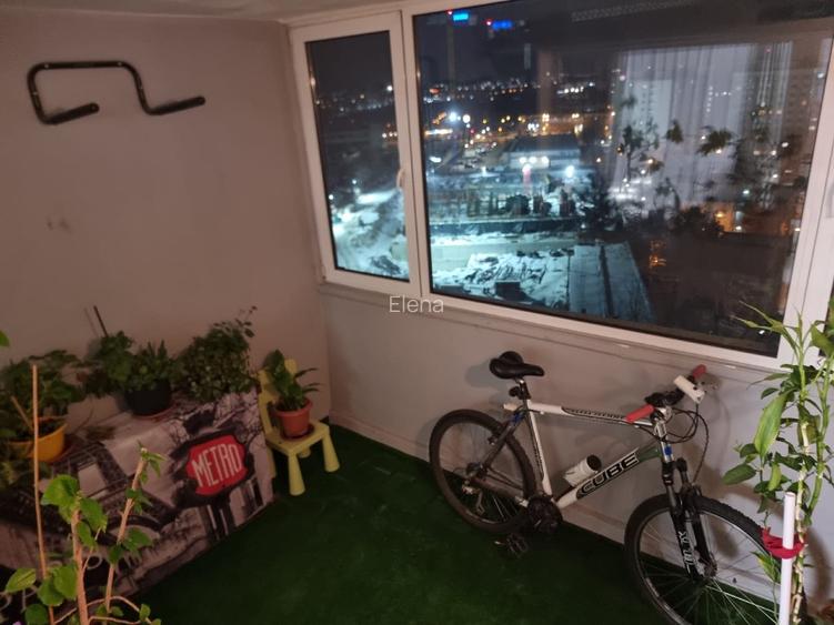 Apartament de vanzare 3 camere - 15