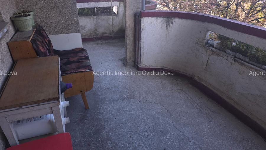 Vand apartament 3 camere decomandat in Deva. zona Lido (Casa de Pensii), etaj 2, - 4