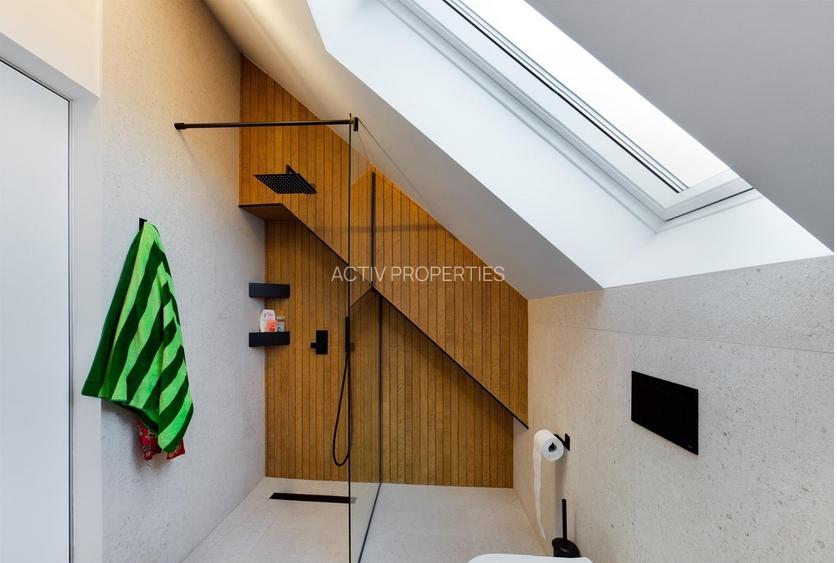 Vila 2022 P+1+M,2 living,4 dormitoare,birou,sala sport,piscina,garaj 2 masini - 16