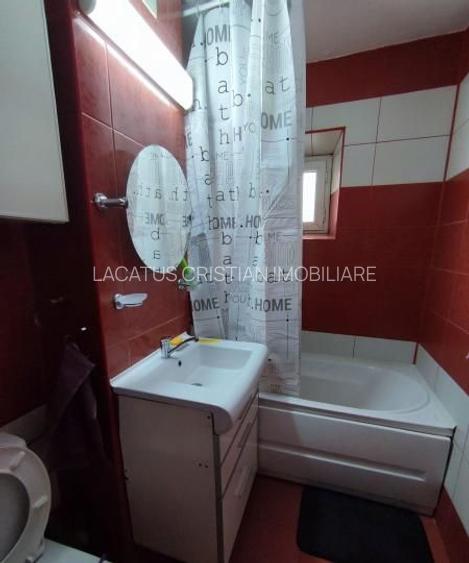 APARTAMENT 2 CAMERE DECOMANDAT CONFORT 0 ZONA POARTA 6 - 2