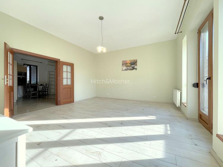 Apartament 3 camere, GARAJ si boxa - zona Centrala-Prefectura - 4