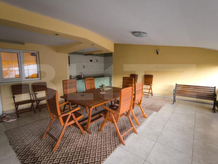 Casa D+P+E+M, 440 mp utili si 735 mp teren, zona Centrala