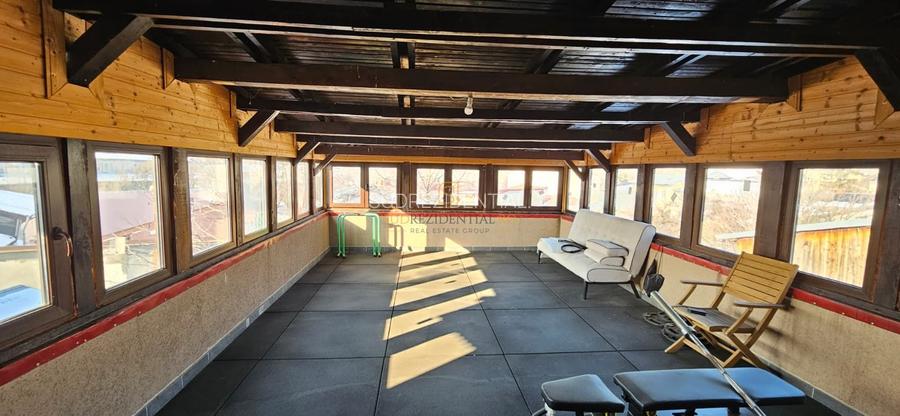 Vila individuala, P+1+M, 4 camere, Parcul Carol, Eroii Revolutiei - 25