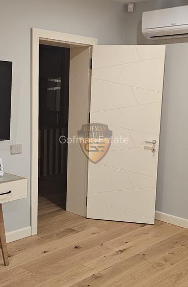 Vila 5 camere Faleza Nord S+P+1E+M, 440mp utili 290mp teren panouri fotovoltaice - 18