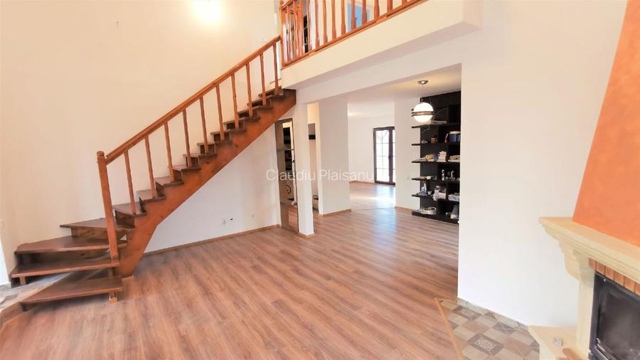 Corbeanca, inchiriez vila superba, stil american, cu semineu si panouri solare - 14