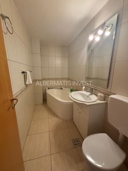 inchiriere apartament de 3 camere - 12