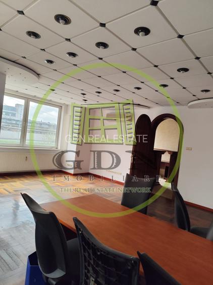 Birou Premium 220 mp – 3 încăperi, finisaje de lux – Etaj 2, malul Cibinului - 12