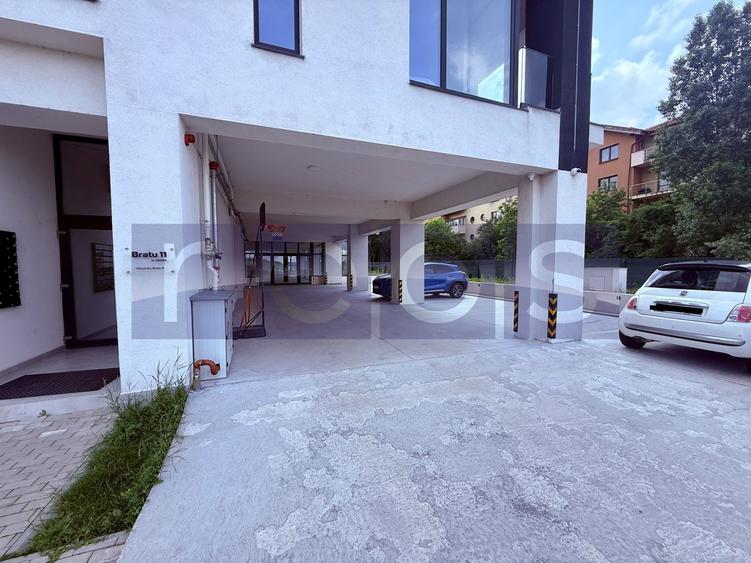 Spatiu comercial 220 mp cu curte si terasa, Sector 1 - 5