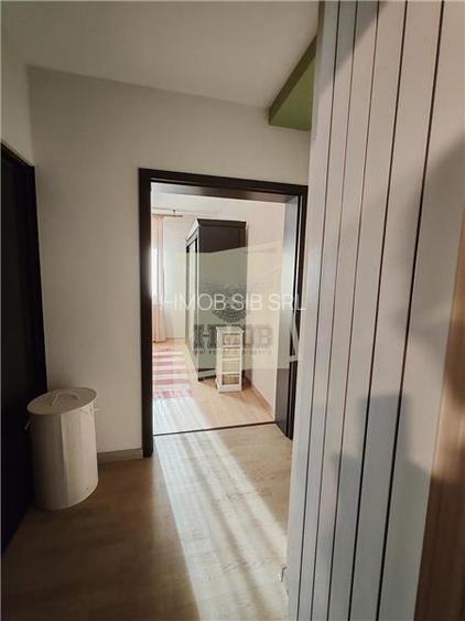 Casa moderna 3 camere 2 bai teren 790mp zona Cetate - 12