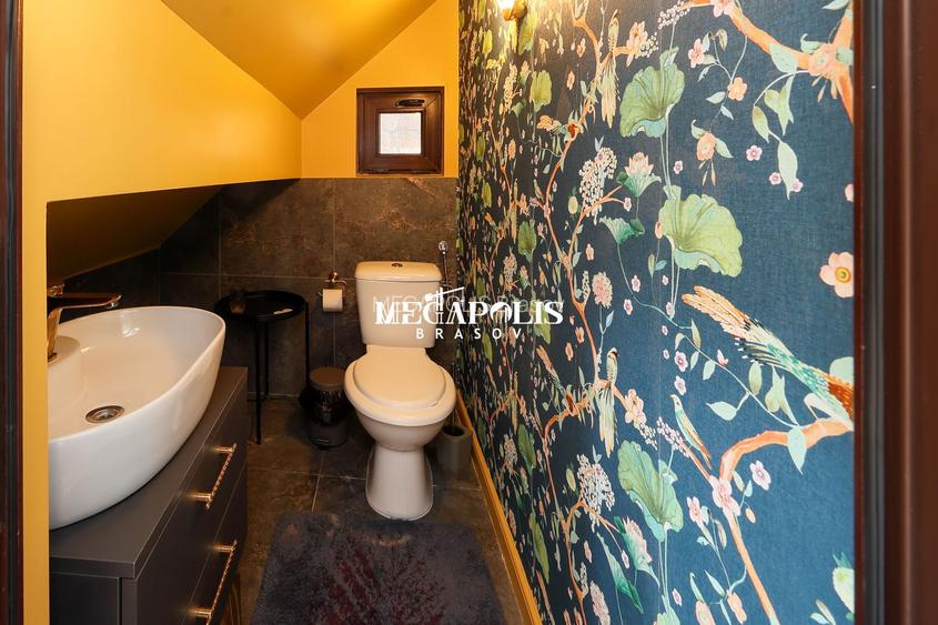 Pensiune/Vilă de vânzare în Bran | 8 camere | 180 mp - 18