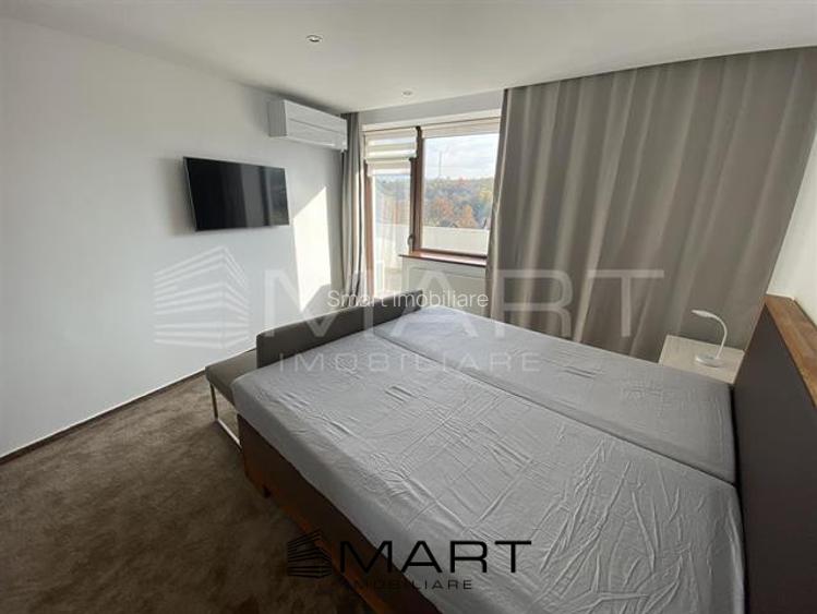 Vila de lux 5 camere +1500mp teren Cisnadie - 12