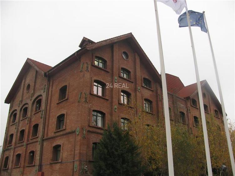 Caro Castel Office Building - 352 mp - 3