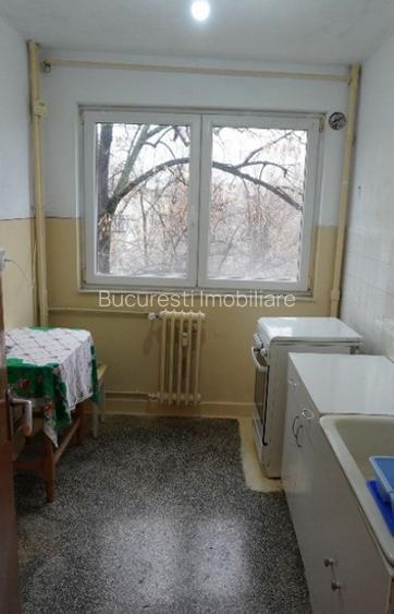 Apartament 2 Camere,Titan,Metrou,Parc,Balcon,et,4/10,bl.1965 - 6