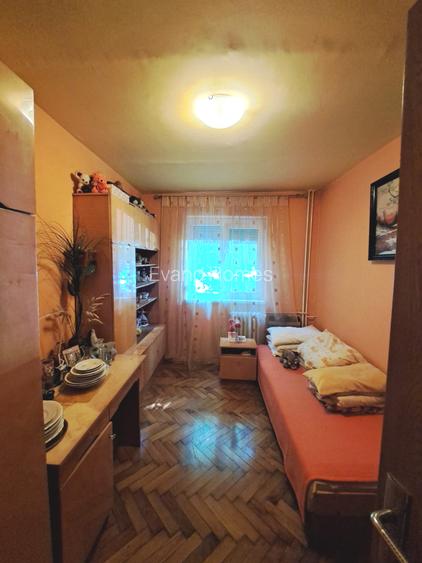 Apartament 3 camere-parter inalt-ideal pentru locuit sau investitie-zona Dacia - 20