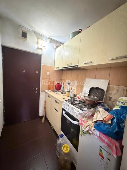 Vanzare Garsoniera, in Galati, Aurel Vlaicu, etaj 2, mobilata - 5